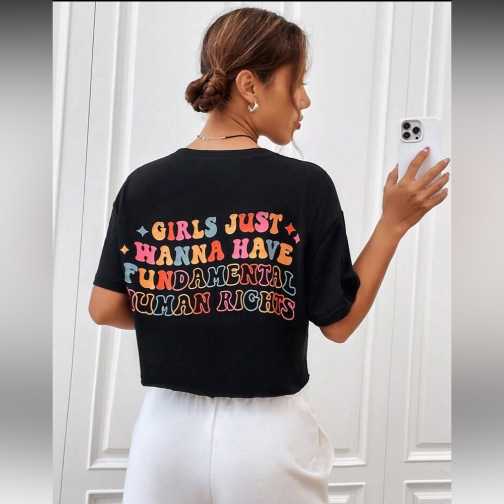 🔥Graphic Print Crop Tee